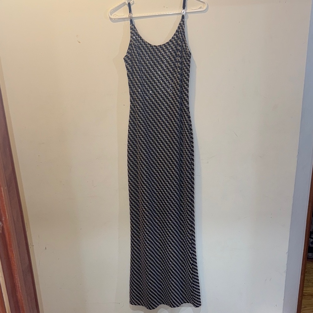 Black and White Houndstooth Maxi Dress